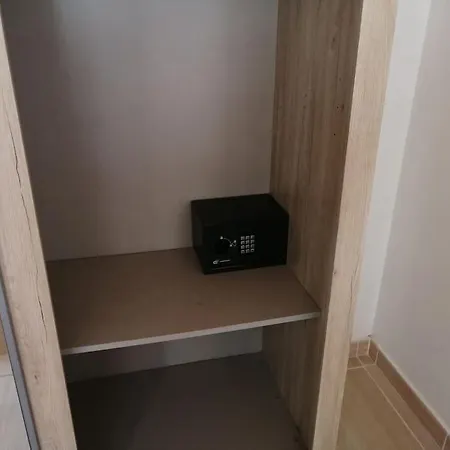 Apartamento Matrimonial Privada Con Areas Compartidas La Laguna (Tenerife)